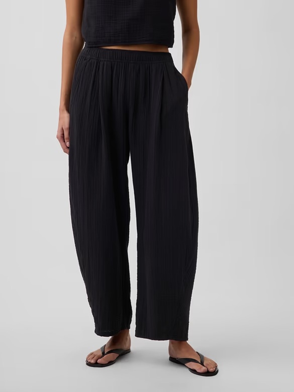 GAP Black Wide-Leg Textured Lounge Pants